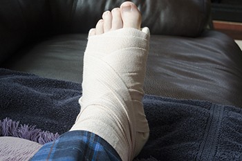 Foot Fractures With Soft Tissue Damage